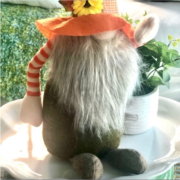 NWT! Fall Thanksgiving Hillbilly Style Gnome Tall Doll - Picture 3 of 6